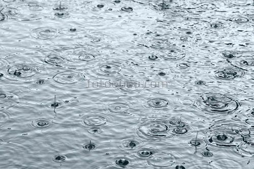 Круги, вода, капли, дождь, природа, ливень