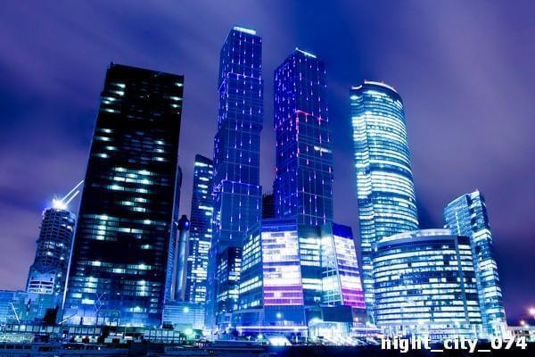 Неоновые небоскребы Москвы
