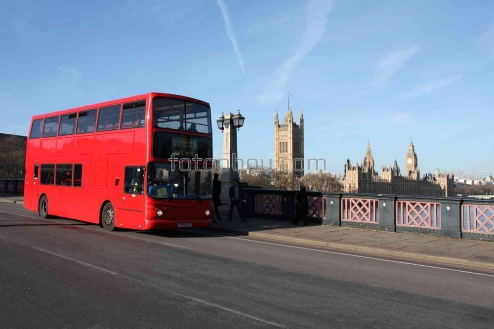 Двухэтажный автобус на Лондонском мосту