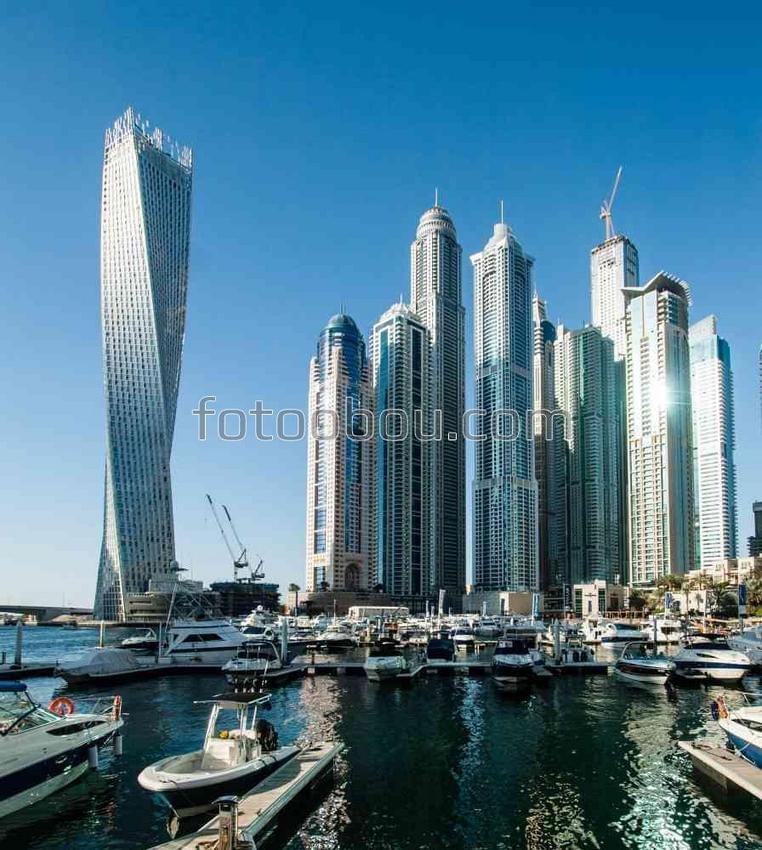 Прекрасные здания в Дубаи
