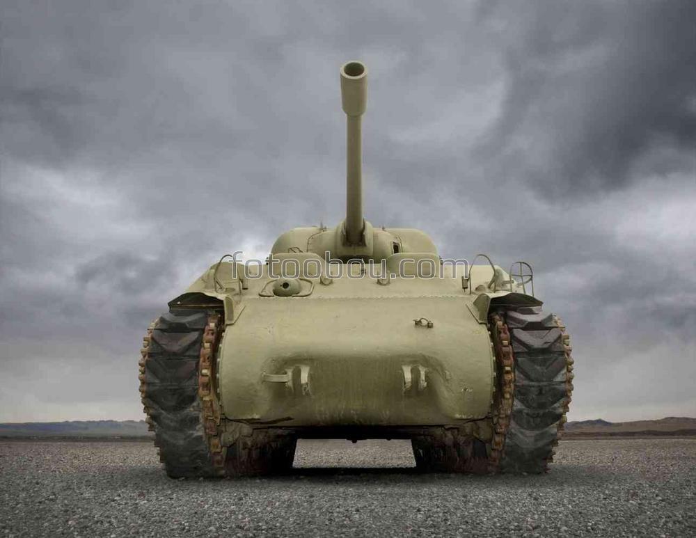 Генерал Шерман танк на полигоне