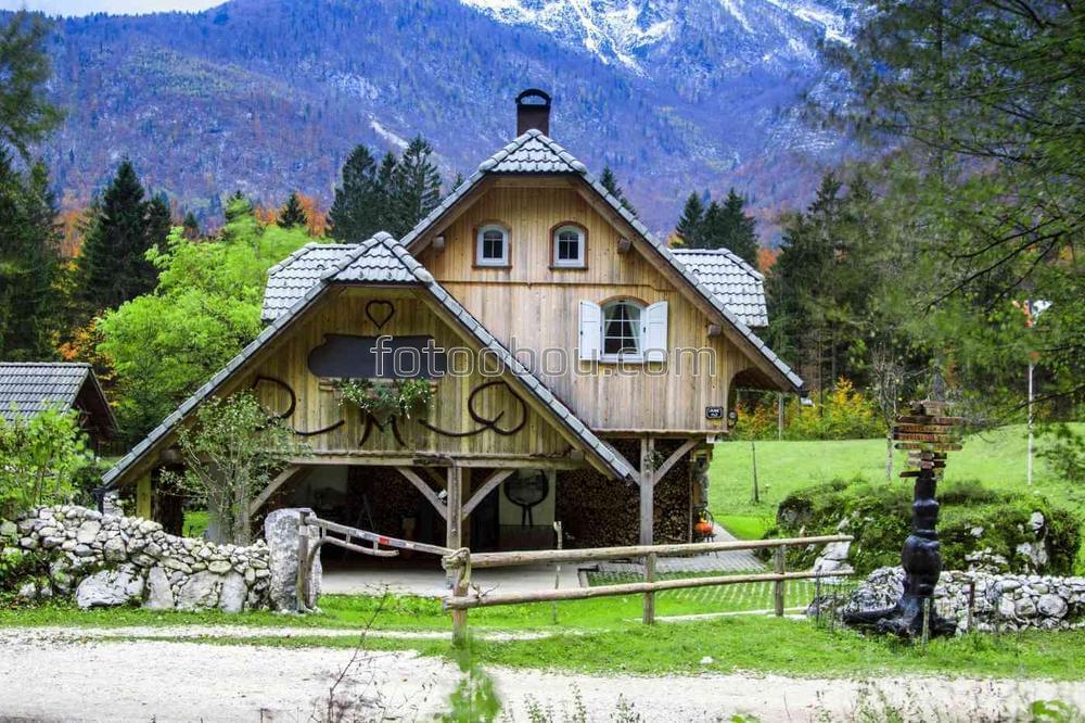 Швейцарский загородный домик