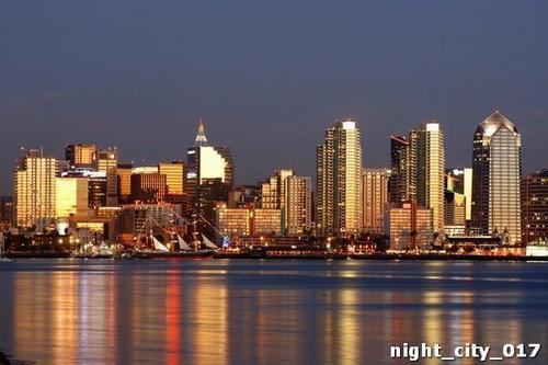 парусник, река, город, небоскребы