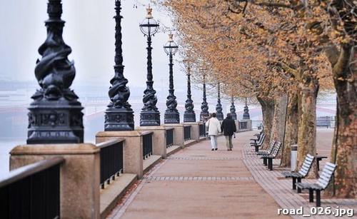 Фонари, вдоль, перил