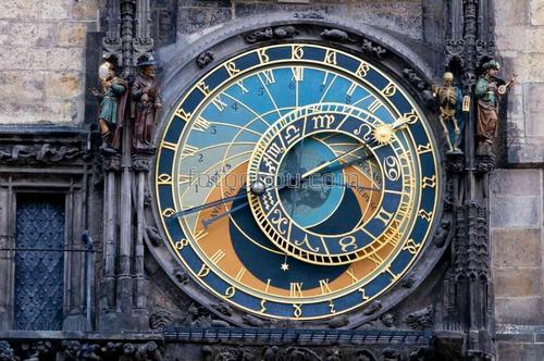 Часы, Прага, яркие, синие