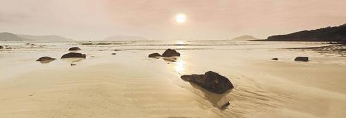 море, песок, горы, закат