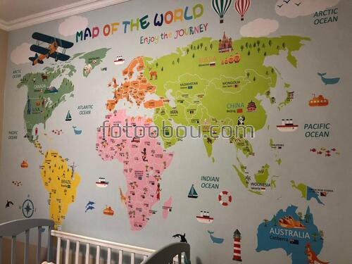 Цветная карта мира с достопримечательностями